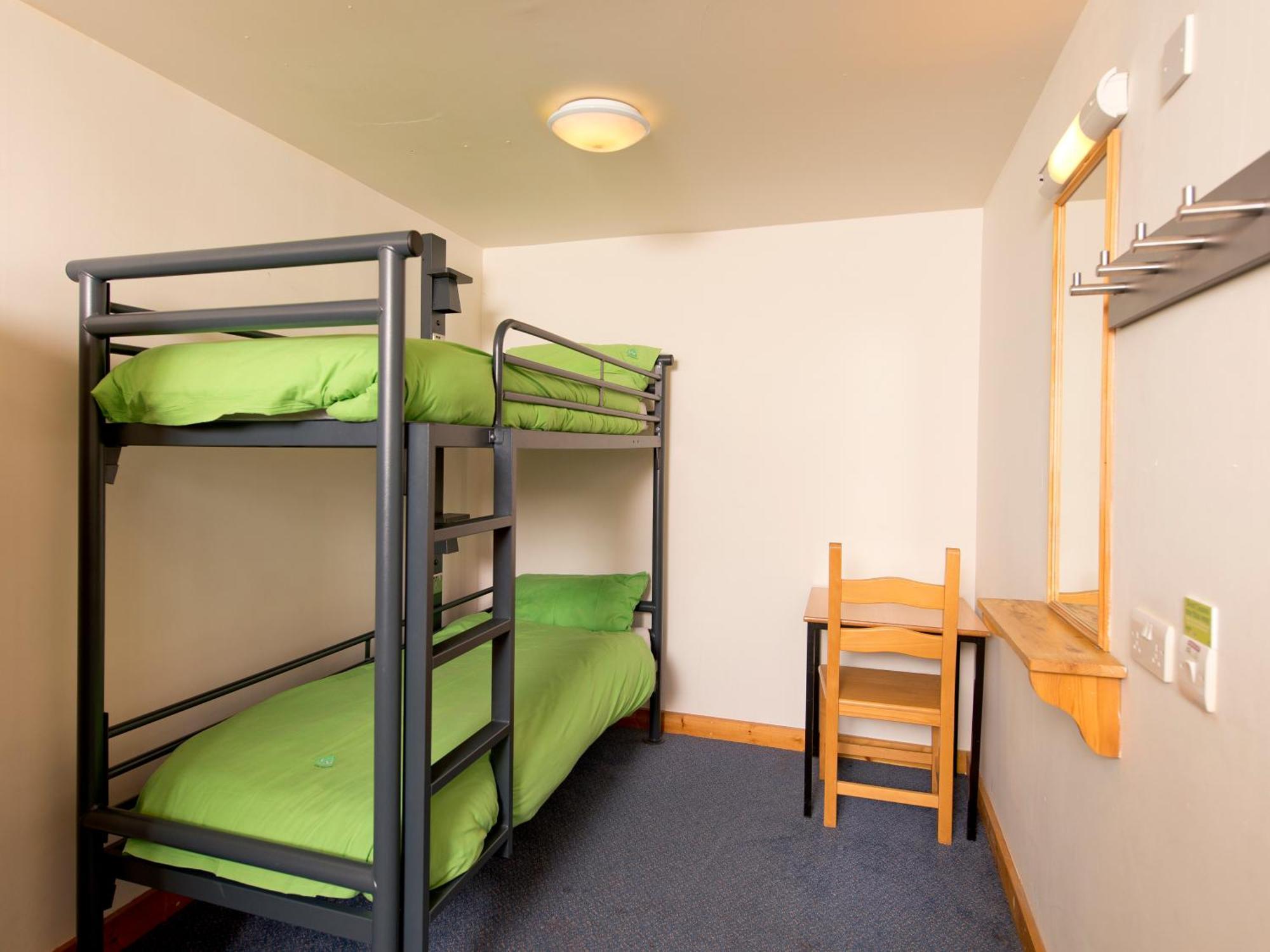 Yha London Lee Valley Cheshunt Exterior photo